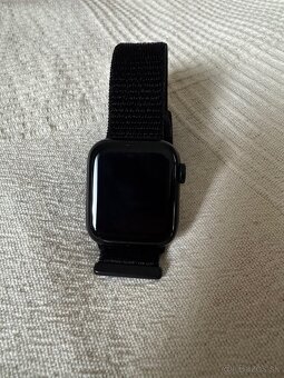 Apple Watch SE (Gen 2) v záruke do 2027 - 7