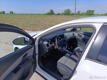Chevrolet Cruze 2.0 VCDi 92kW LS Plus – 1. majiteľ - 7