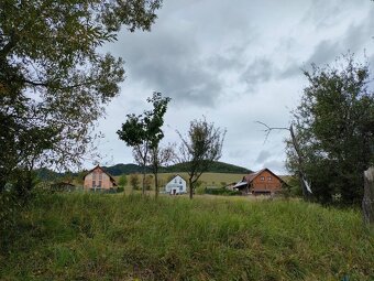 Predaj: Pozemok na stavbu RD v Zbyňove 1748m2 (992m2+756m2) - 7