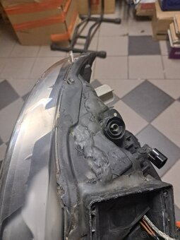 BMW 1 (E87) predné bixenónové svetlá. - 7