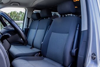Volkswagen Caravelle 2.0 TDI LR Comfortline / 9 MIEST - 7