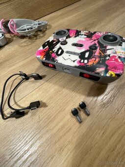 DJI Neo - Fly More Combo - 7