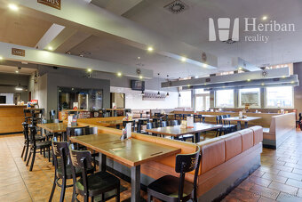 obchod a služby/piváreň a reštaurácia, ul.Nemcovej 28,Merkúr - 7