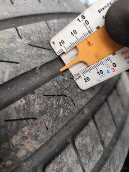 Letné 225/60 R18 pirelli - 7