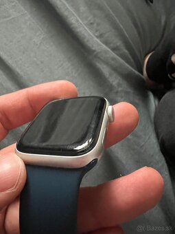 Apple Watch SE 44MM - 7