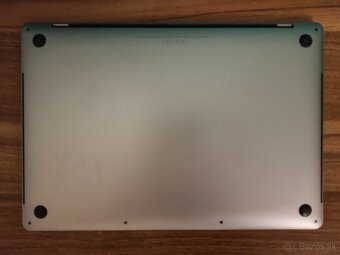 Apple MacBook Pro 15 A1707 – i7 / 16GB / 512GB - 7