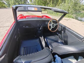 Triumph Spitfire MK IV - 7