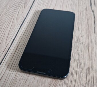 Apple iPhone 13 256GB čierny - 7