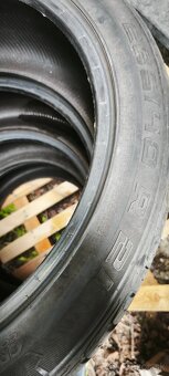 Predám pneu 265/40 R21 letné - 7