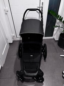 THULE Urban Glide 4-kolesový športový kočík Black
- 7