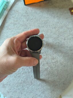 Garmin Vivoactive 4s top stav - 7