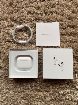Apple AirPods 3rd generácie - 7