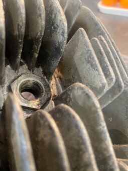 Hlava Jawa 250 typ 559 - 7