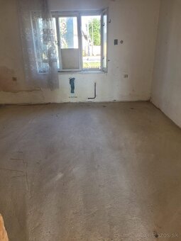 PREDAJ 2 RODINNÝCH DOMOV S VEĽKÝM POZEMKOM 1401M2 - 7
