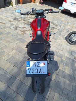 Yamaha MT 07 - 7