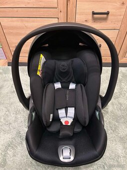 Autosedačka+základňa Cybex Cloud t i-size PLUS platinum - 7