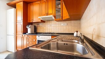 ⌂ZNÍŽENÁ CENA Predaj // 4-izbový rodinný dom 301 m² //VRÚTOC - 7