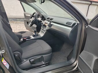 Volkswagen Passat B7 - 7
