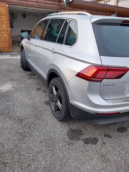 Predam volswagen tiguan - 7