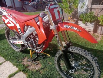 Honda CRF 250 r - 7