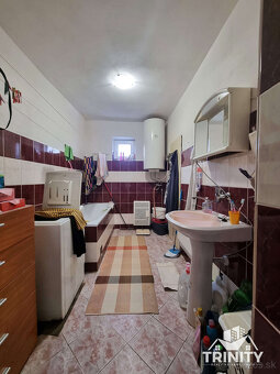 Výhradne - Na predaj tehlový 4-izbový rodinný dom v obci Kom - 7