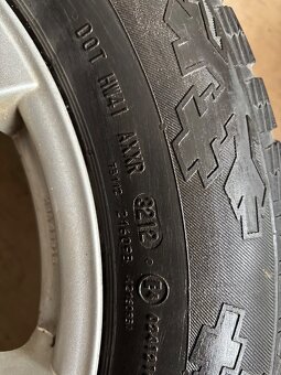 225/60 R17 5x 114.3 - 7