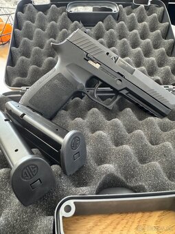 Sig Sauer - 7
