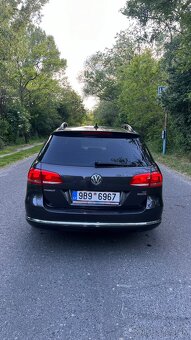 VW Passat B7 - 7