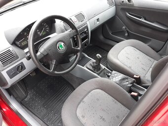 Predám škoda fabia 1.2 44kw rok 2004 - 7