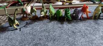 Dinosaury - 7