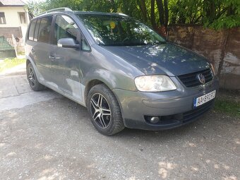 Wolkswagen Turan 2.0 DTI .103KW - 7