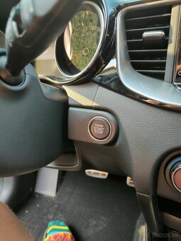 Kia Ceed SW 1.5 Tgdi 118kw, AT Gold, LED, GOLD + - 7