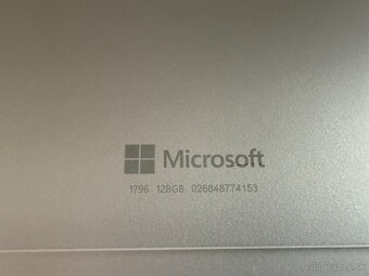 Microsoft Surface Pro 5 - 7