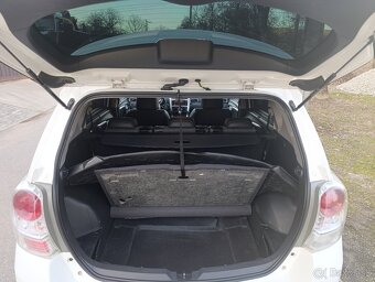 Toyota Verso 2,2 D-CAT - 7