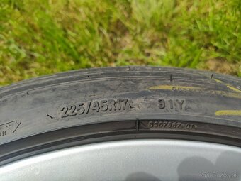 BMW 225/45 R17 5x120 - 7