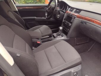 ŠKODA SUPERB 2.0 TDI 103 KW DSG 4X4 ROK VÝROBY 2012 - 7