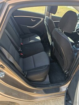 Predám Hyundai i30 - 7