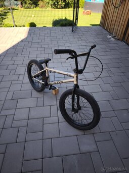 BMX - 7