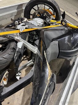 Yamaha  YZF r125 - 7