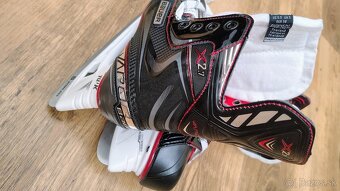 Nové korčule Bauer Vapor X2.7 JR - veľkosť 4,5D - 7