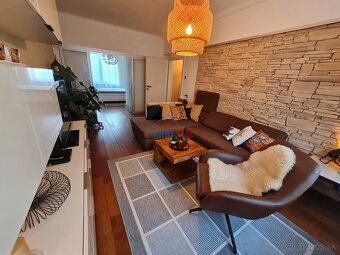 RUŽINOV NIVY oproti OC NIVY, TWIN CITY, CBCčko, APOLLO BC - 7