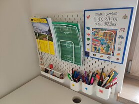 IKEA detský písací stôl a organizer na stenu - 7