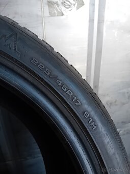 225/45R17 Zimné pneumatiky Dunlop - 7