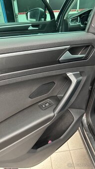 Volkswagen Tiguan R-Line 2.0 TSI 4x4, 140kW - 7