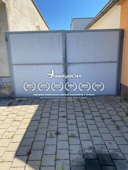 Exkluzívne na predaj pozemok na stavbu RD - 7