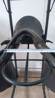 Kožené skokové sedlo KENT LEATHER (Made in England) – 17,5" - 7