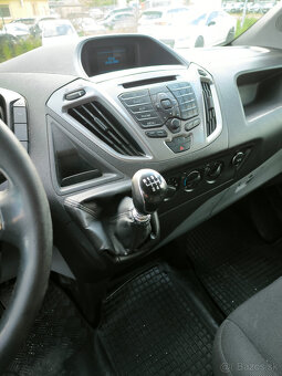 Predám Ford Transit custom 2,2 hdi,74kw,L2H1 - 7