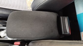 Mitsubishi Outlander 2,2DID,7miestne,automat - 7