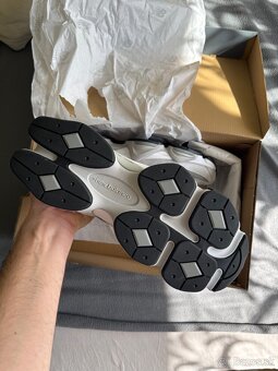 Topánky New Balance 9060 - 7