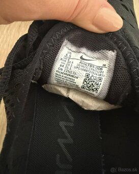 Nike W Air Max 270 - 7